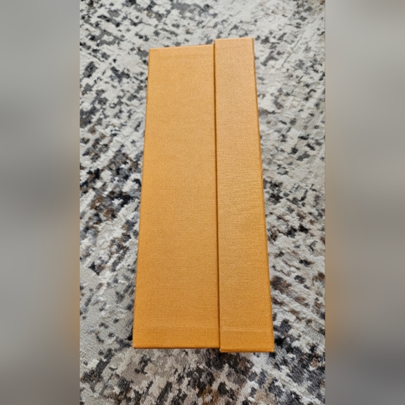 TODS Small Orange Shoe Box - Picture 6 of 8